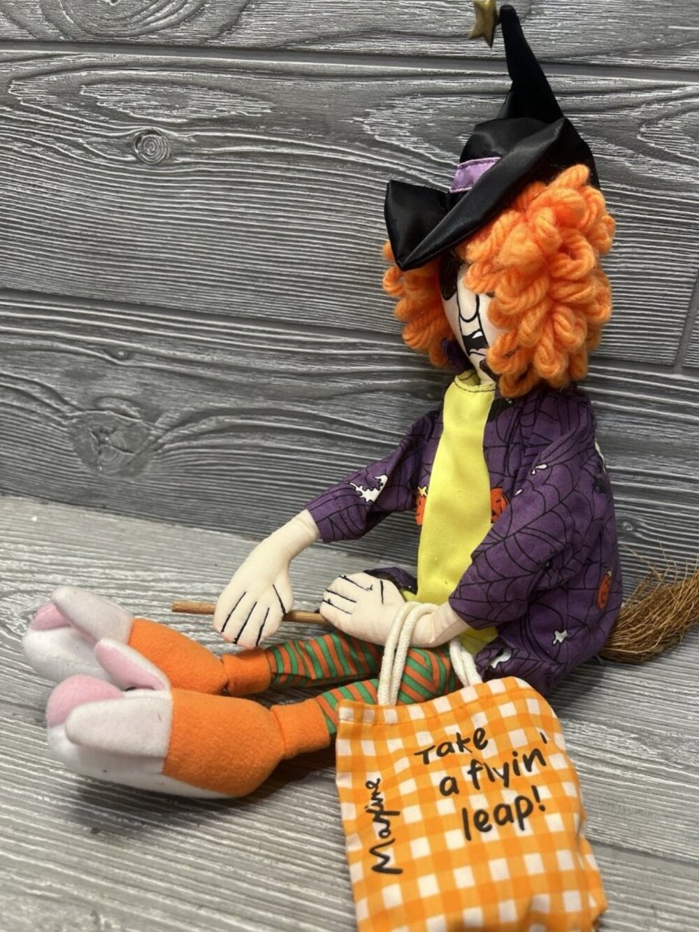 Hallmark Shoebox Maxine Witch Take A Flyin' Leap Cloth Hanging Figure 15”